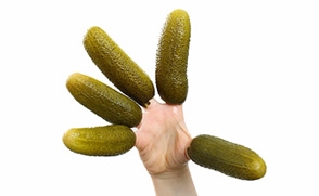 11833